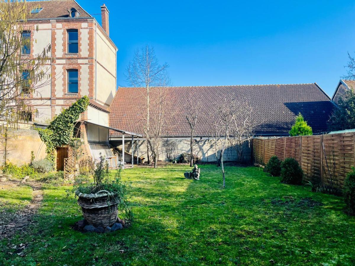 Villa Au petit Jardin Sézannais à Sézanne Extérieur photo